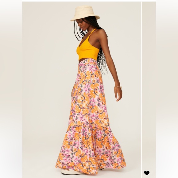 Something navy floral tiered skirt - Picture 3 of 6